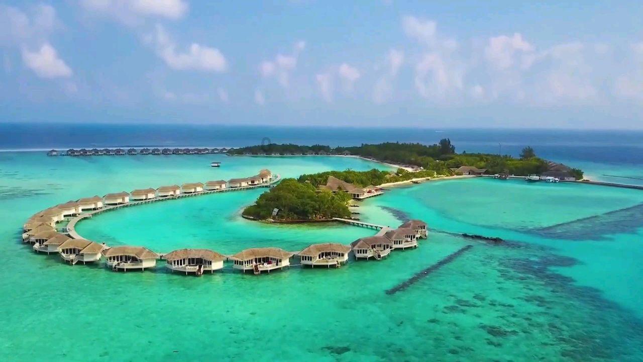 逃离破旧弃城